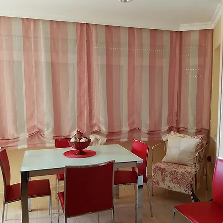 Brisas Cayetano Apartman *